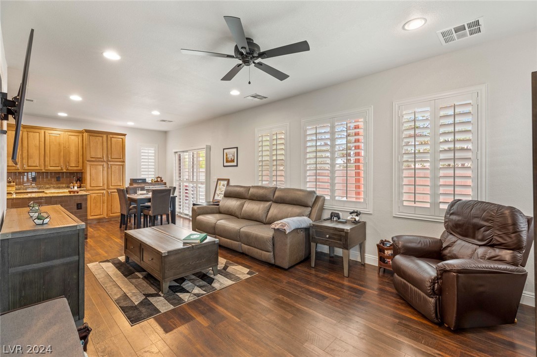 2296 AUTUMN FIRE Court