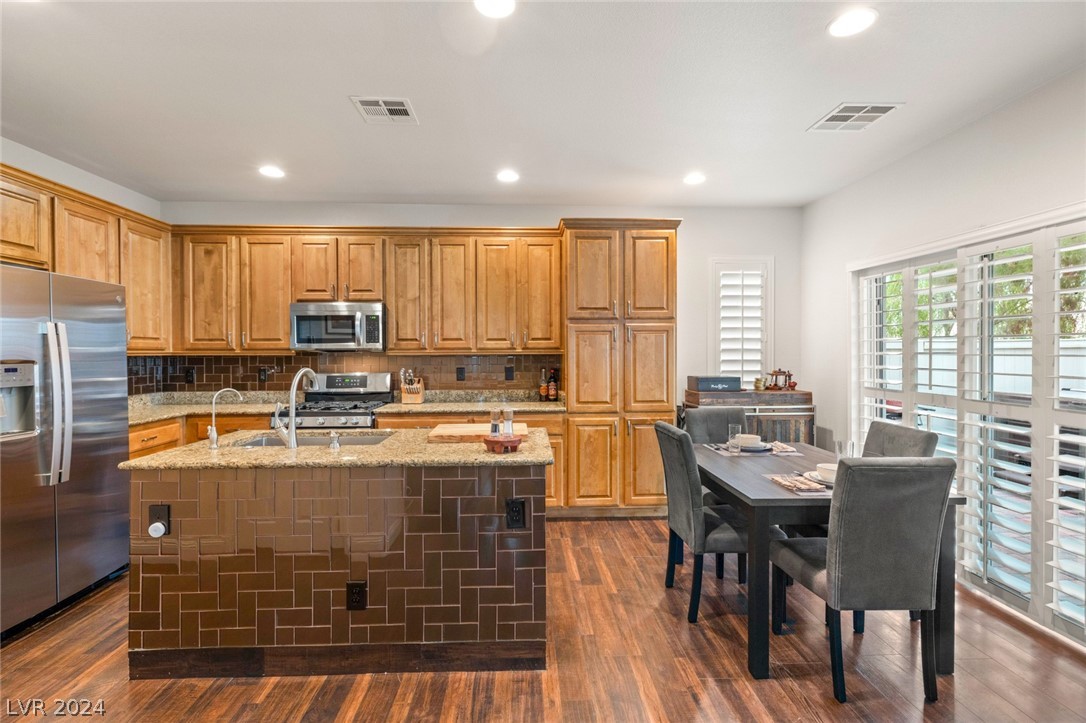 2296 AUTUMN FIRE Court