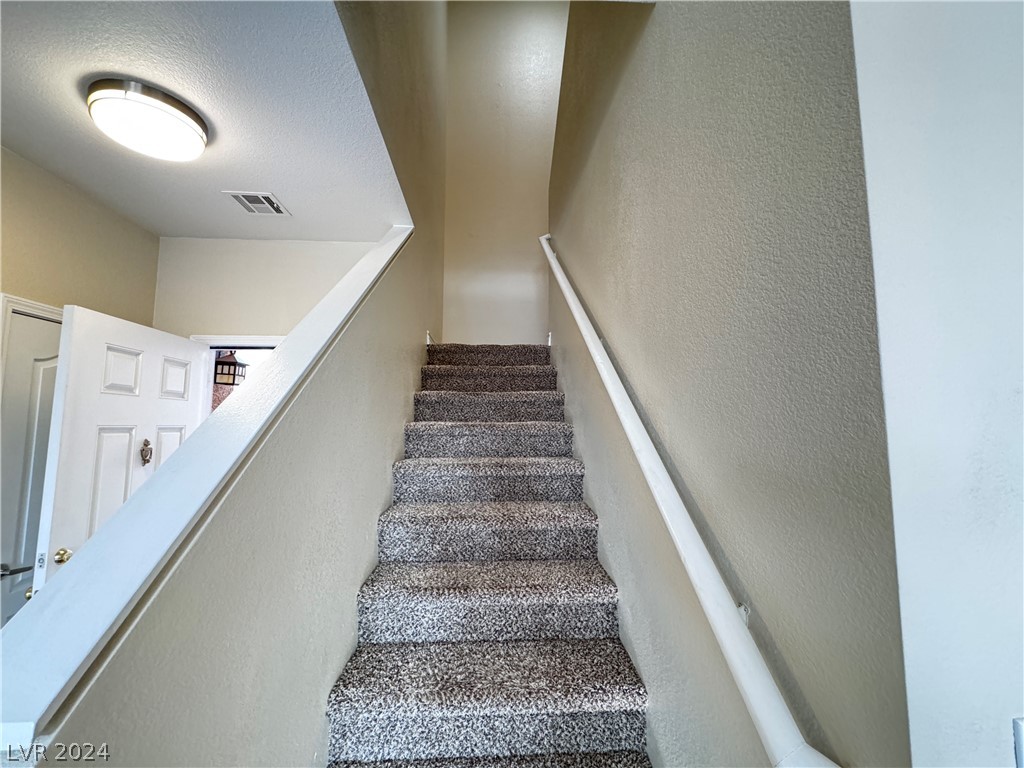 251 South Green Valley Parkway 1812