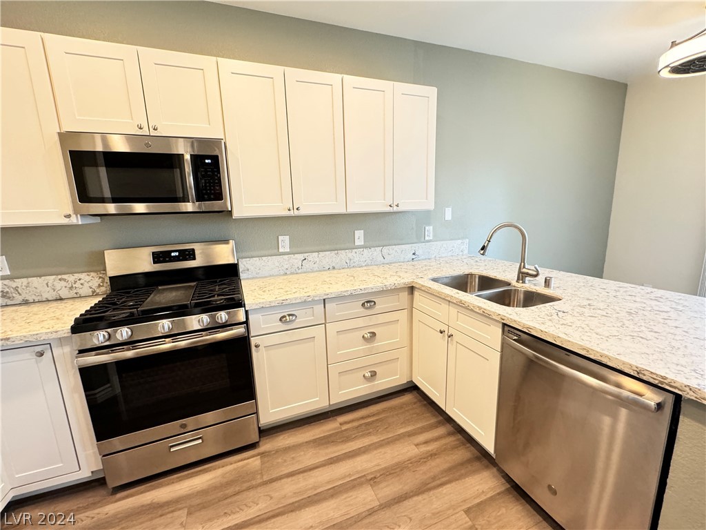 251 South Green Valley Parkway 1812