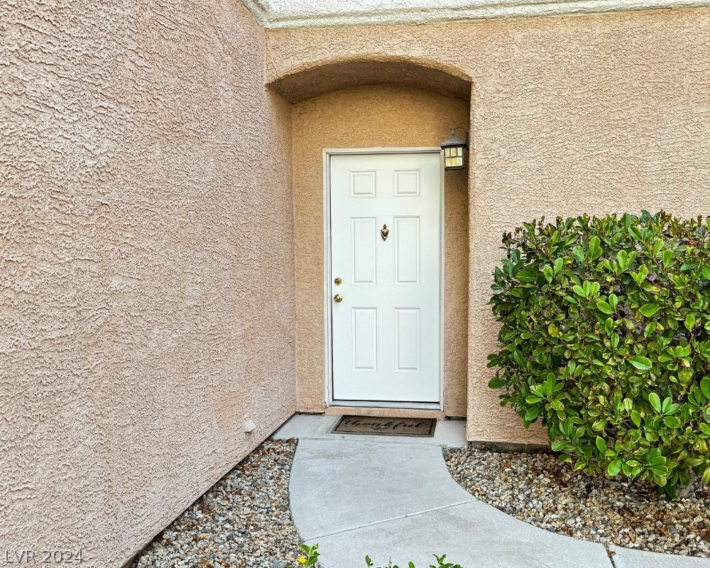 251 South Green Valley Parkway 1812