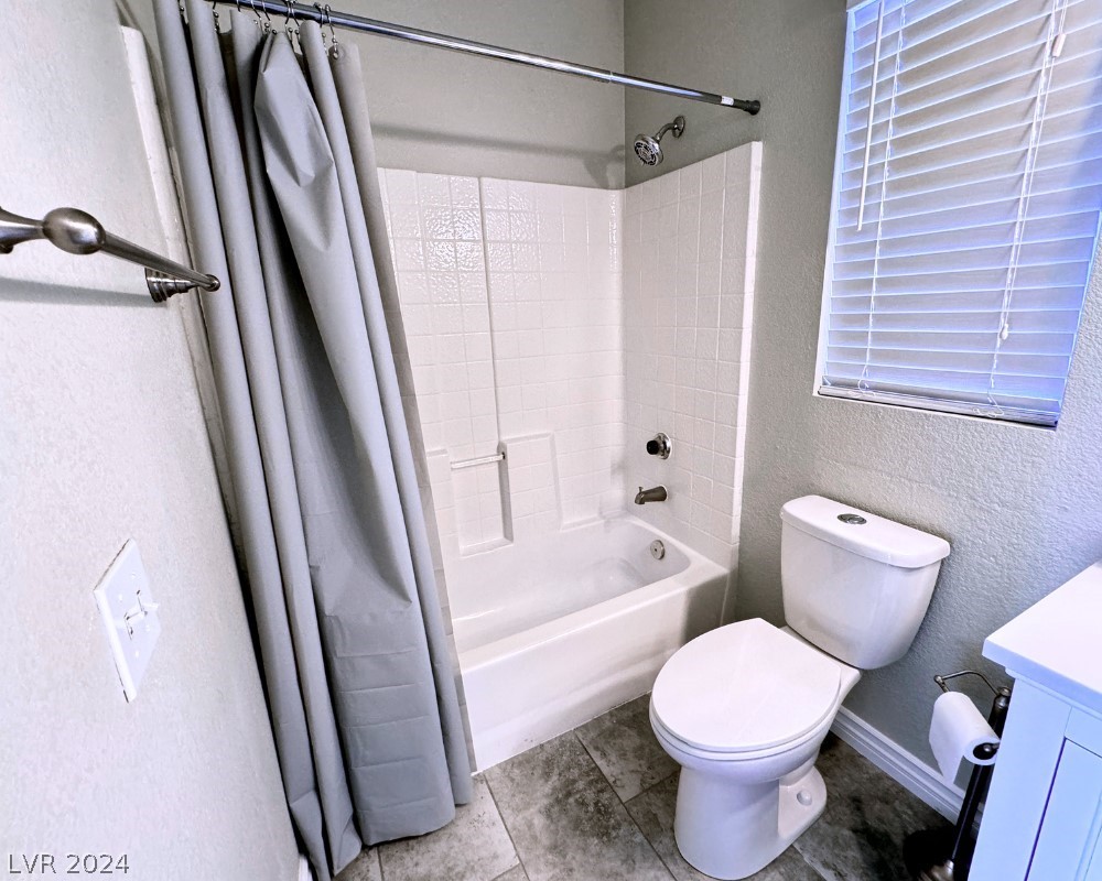 251 South Green Valley Parkway 1812