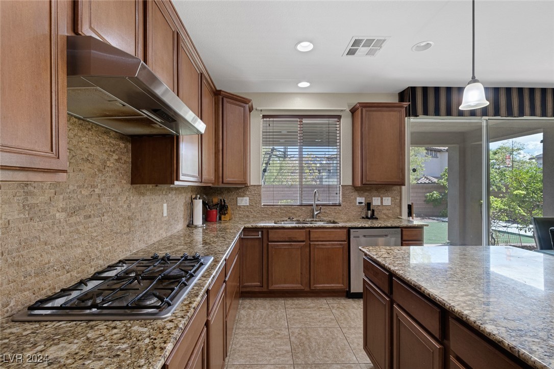 1102 Oberlin Court