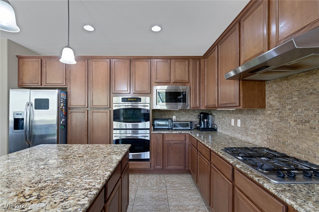 1102 Oberlin Court