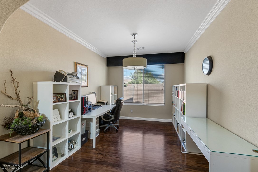 1102 Oberlin Court