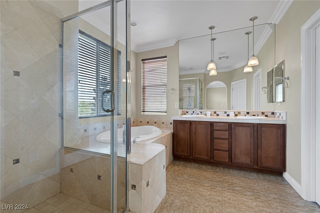 1102 Oberlin Court