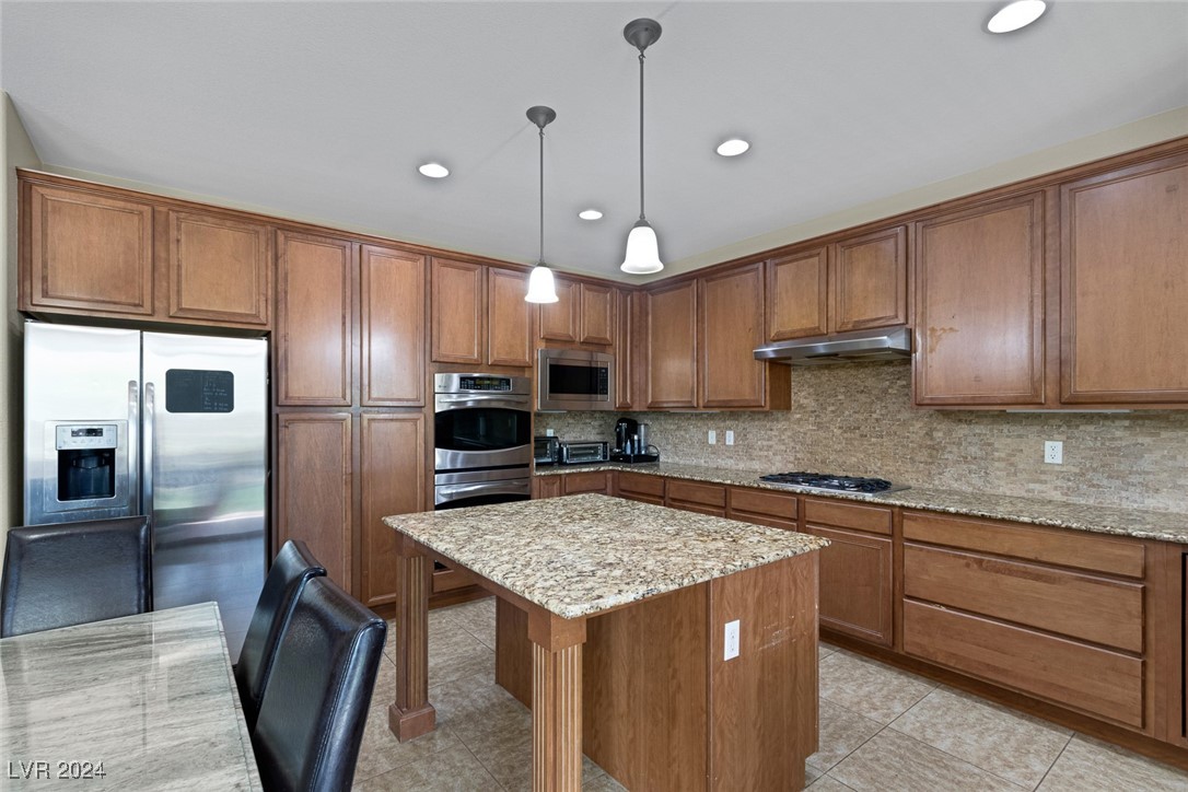 1102 Oberlin Court