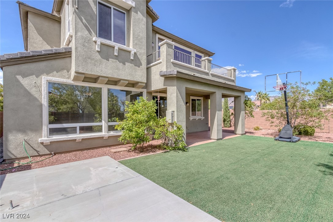 1102 Oberlin Court