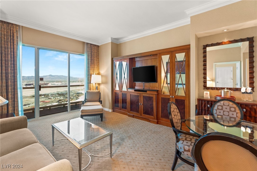 125 East Harmon Avenue 3520