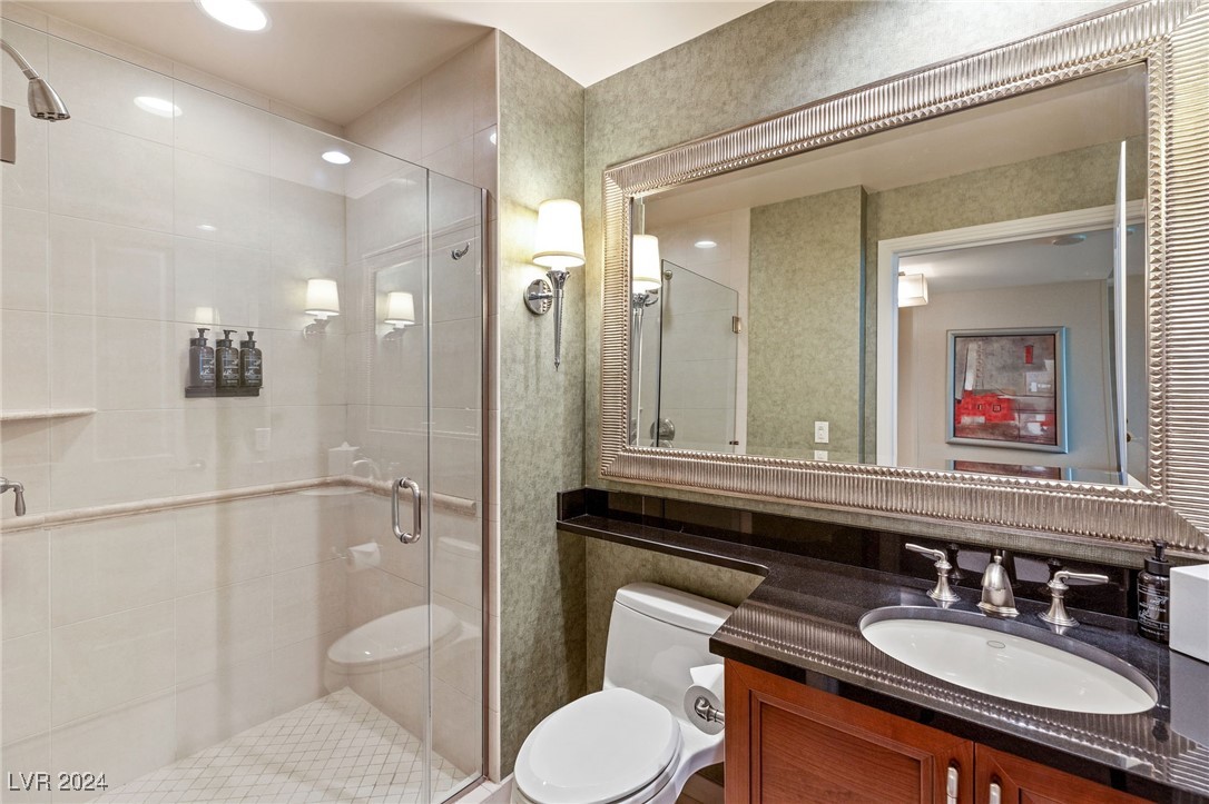 125 East Harmon Avenue 3520