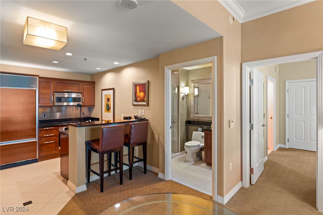 125 East Harmon Avenue 3520
