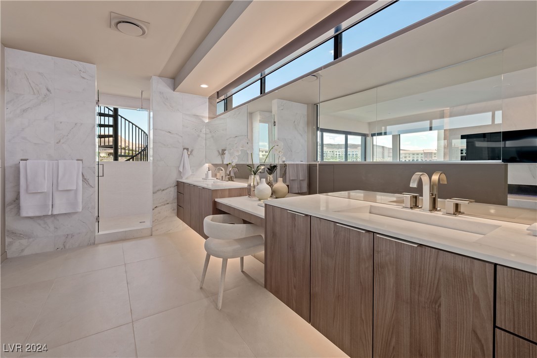 46 Lakefront Drive