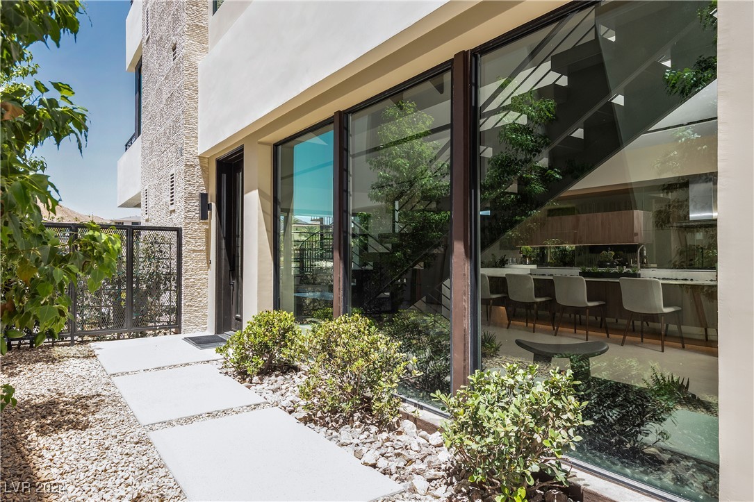 46 Lakefront Drive