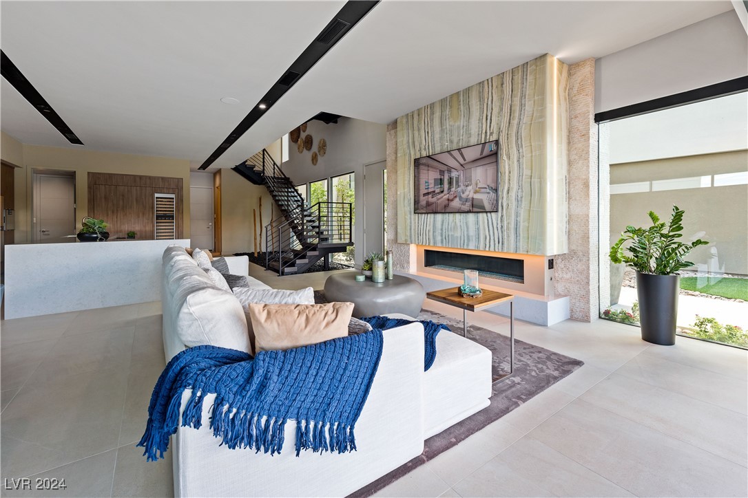 46 Lakefront Drive