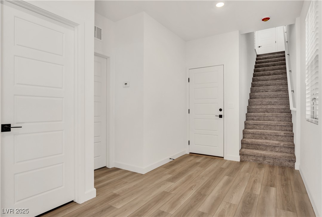 1426 Whistling Kite Street
