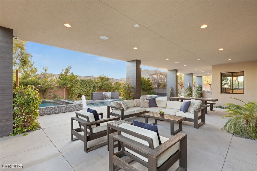 9729 Glistening Brook Court