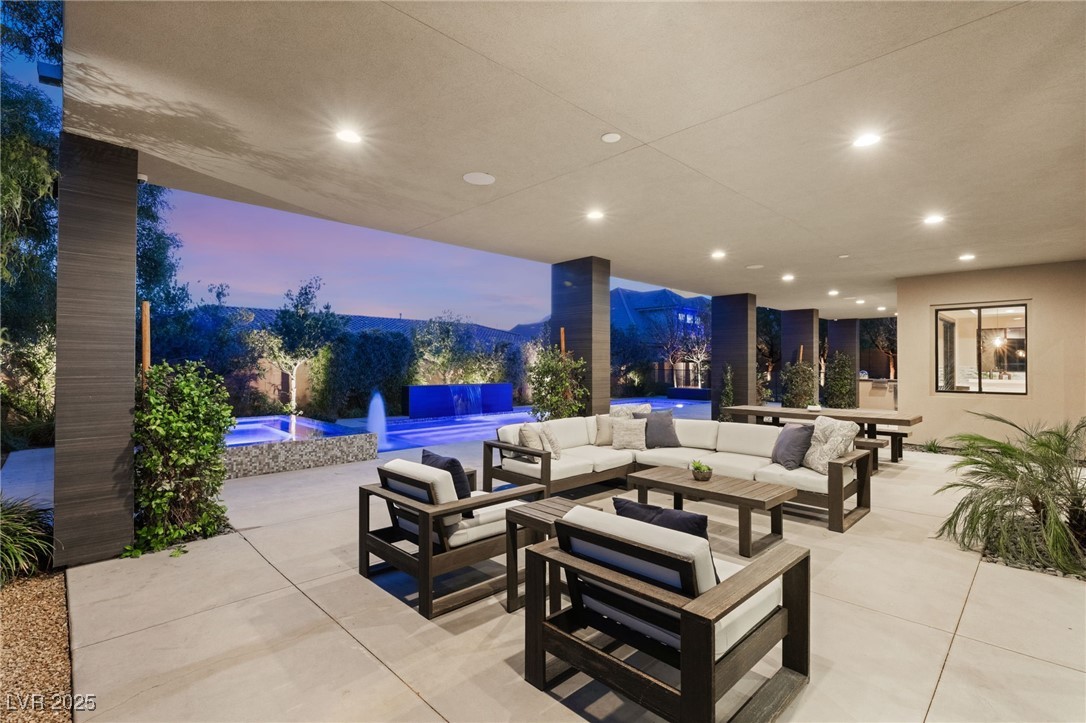 9729 Glistening Brook Court