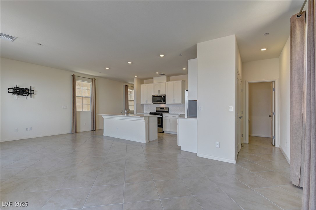 2828 Agueda Place