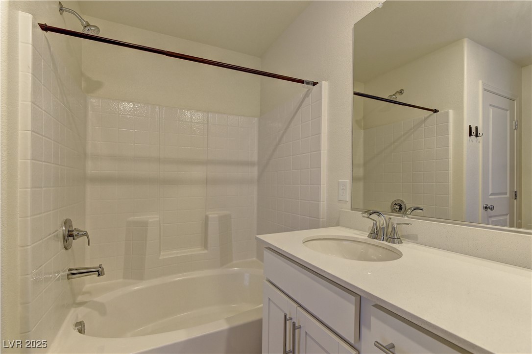2828 Agueda Place