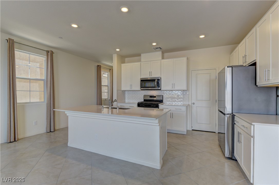 2828 Agueda Place