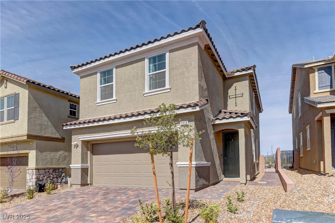 2828 Agueda Place
