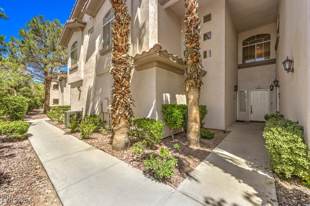 104 Breezy Tree Court 201