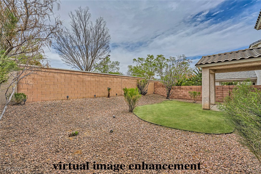 10808 Wallflower Avenue