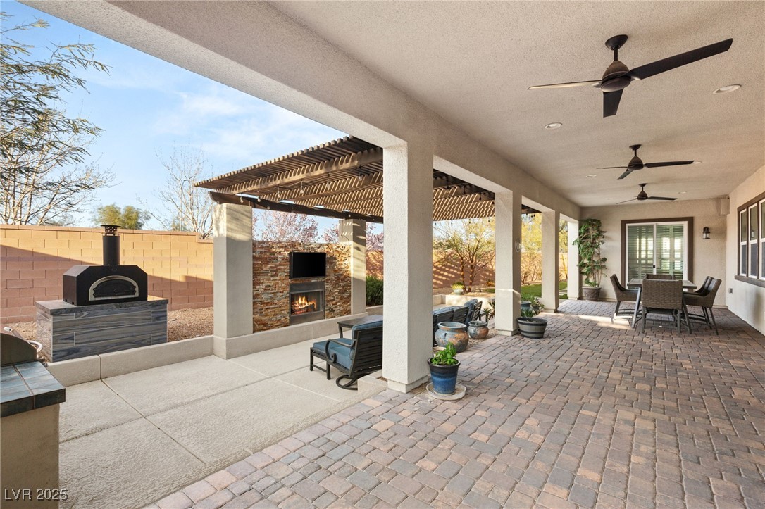 7165 North Grand Canyon Drive