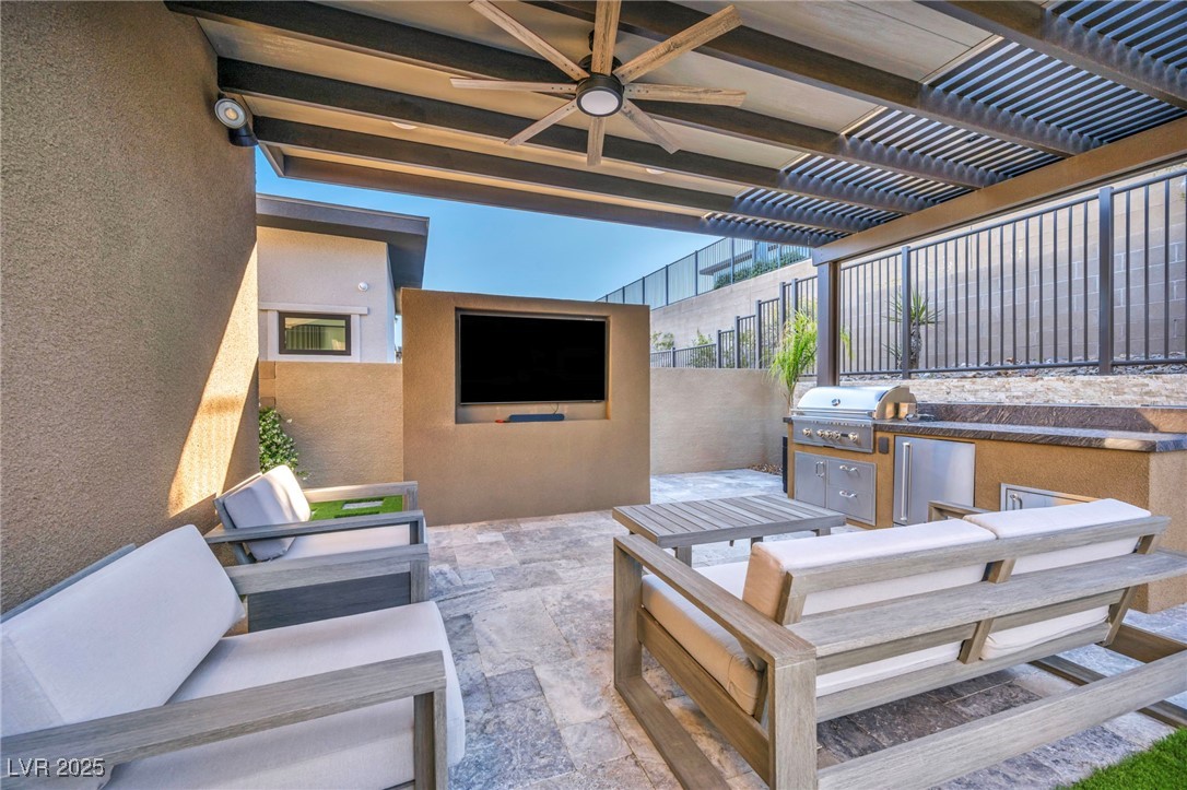 819 Bolide Street