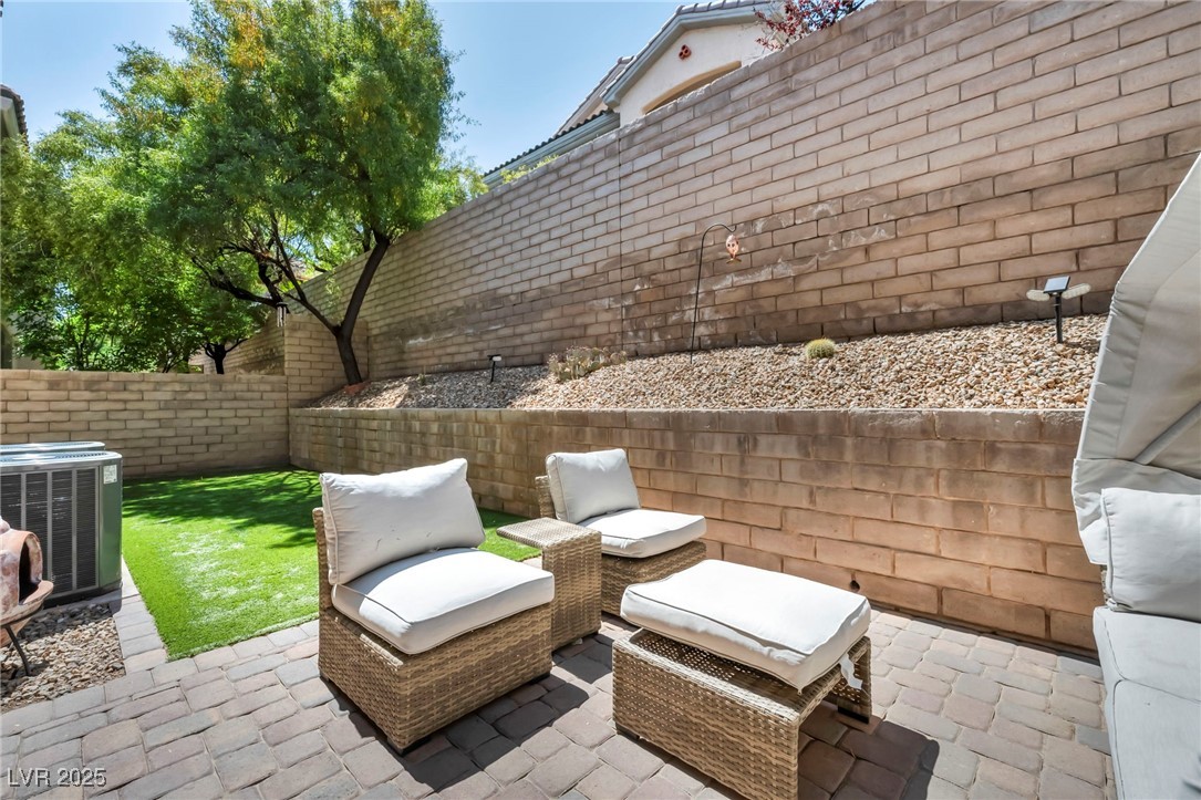 11908 Menchaca Lane