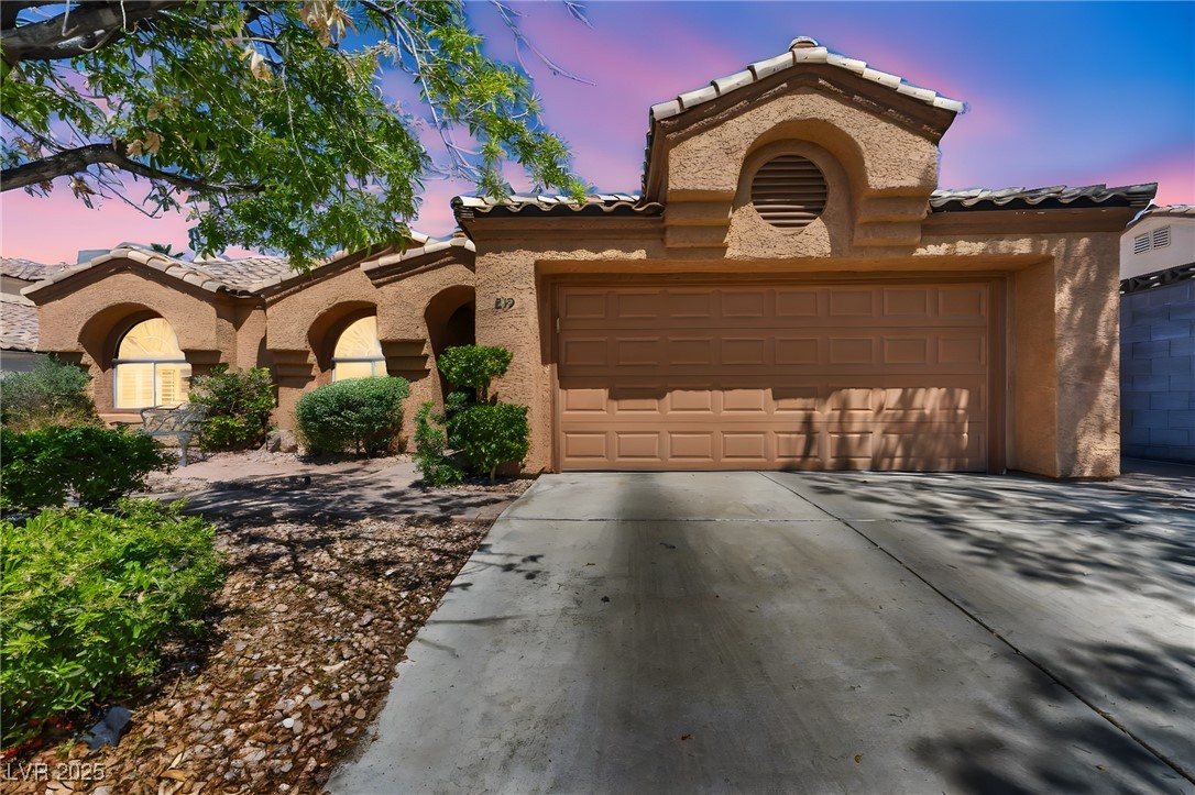 819 Arrowhead Trail