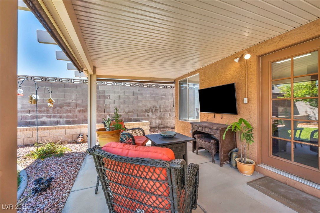 819 Arrowhead Trail
