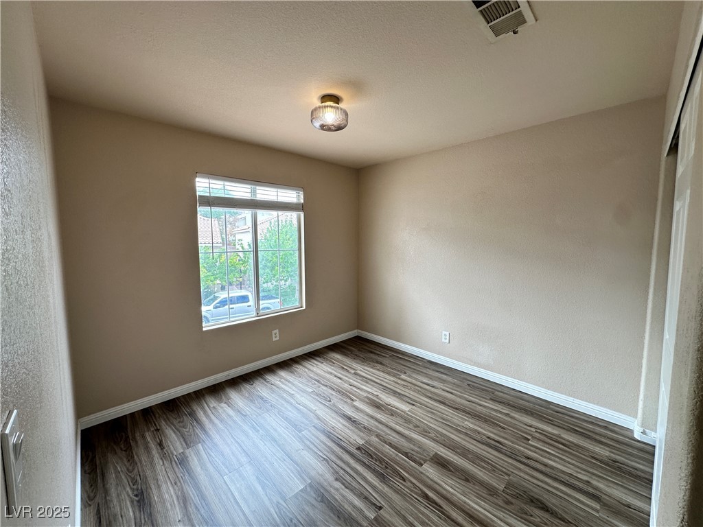 2024 Shining Feather Lane
