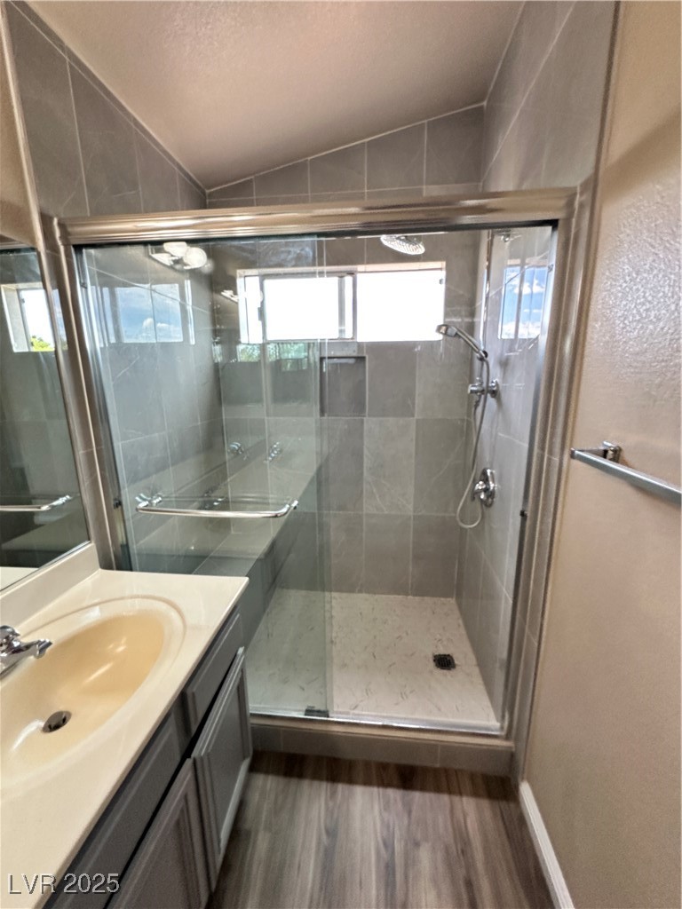 2024 Shining Feather Lane