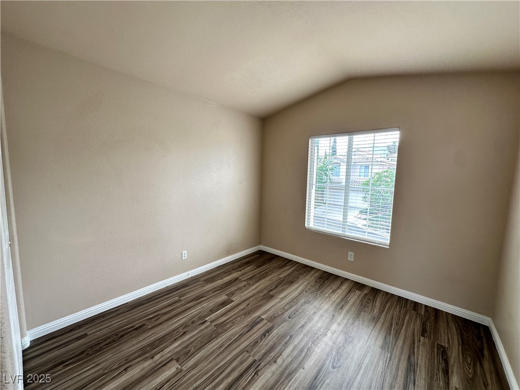 2024 Shining Feather Lane