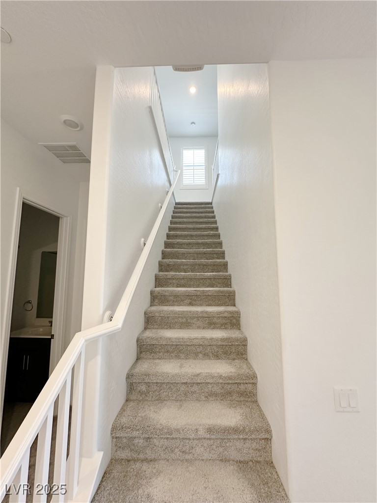 360 Wind Poppy Street