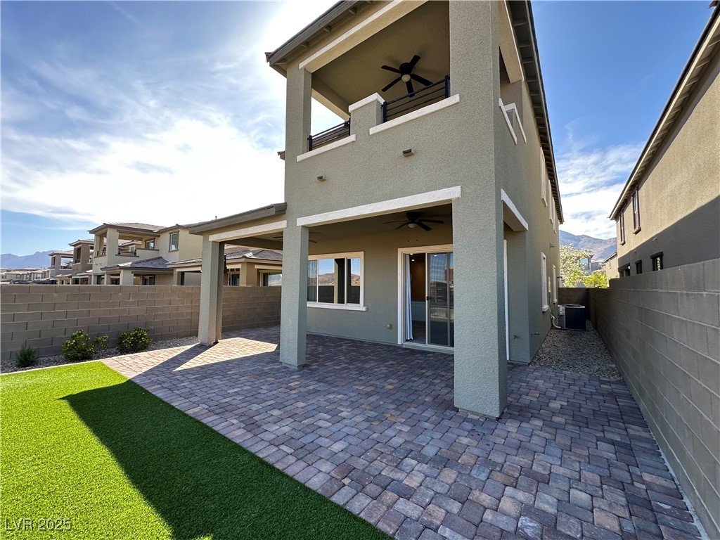 360 Wind Poppy Street