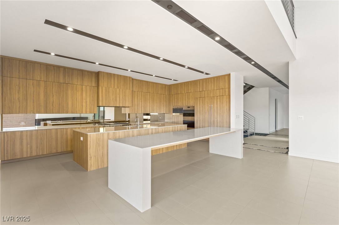 25 Canyon Bay Drive