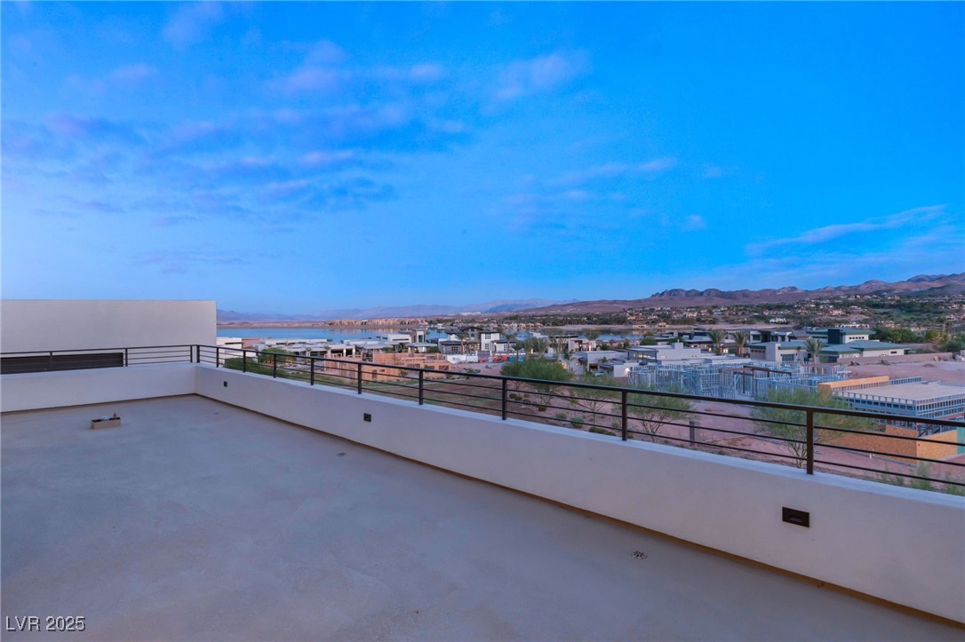 25 Canyon Bay Drive