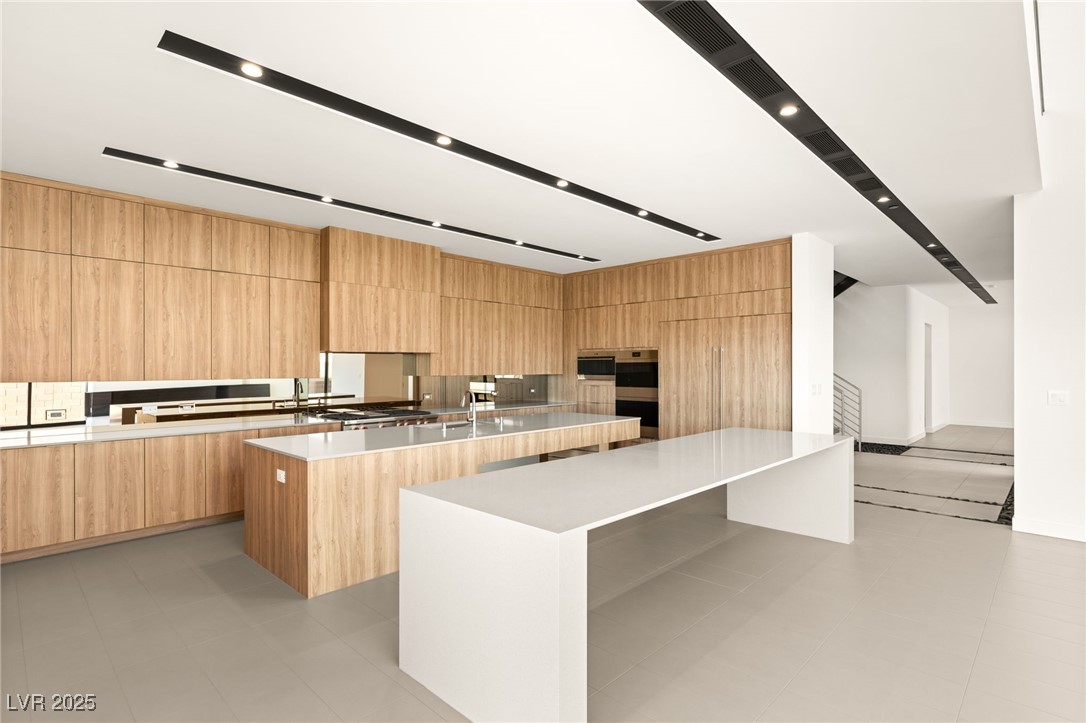 25 Canyon Bay Drive