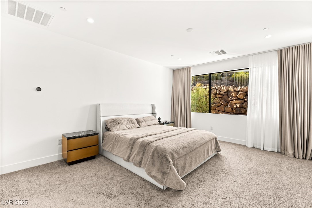 21 Highland Cove Lane
