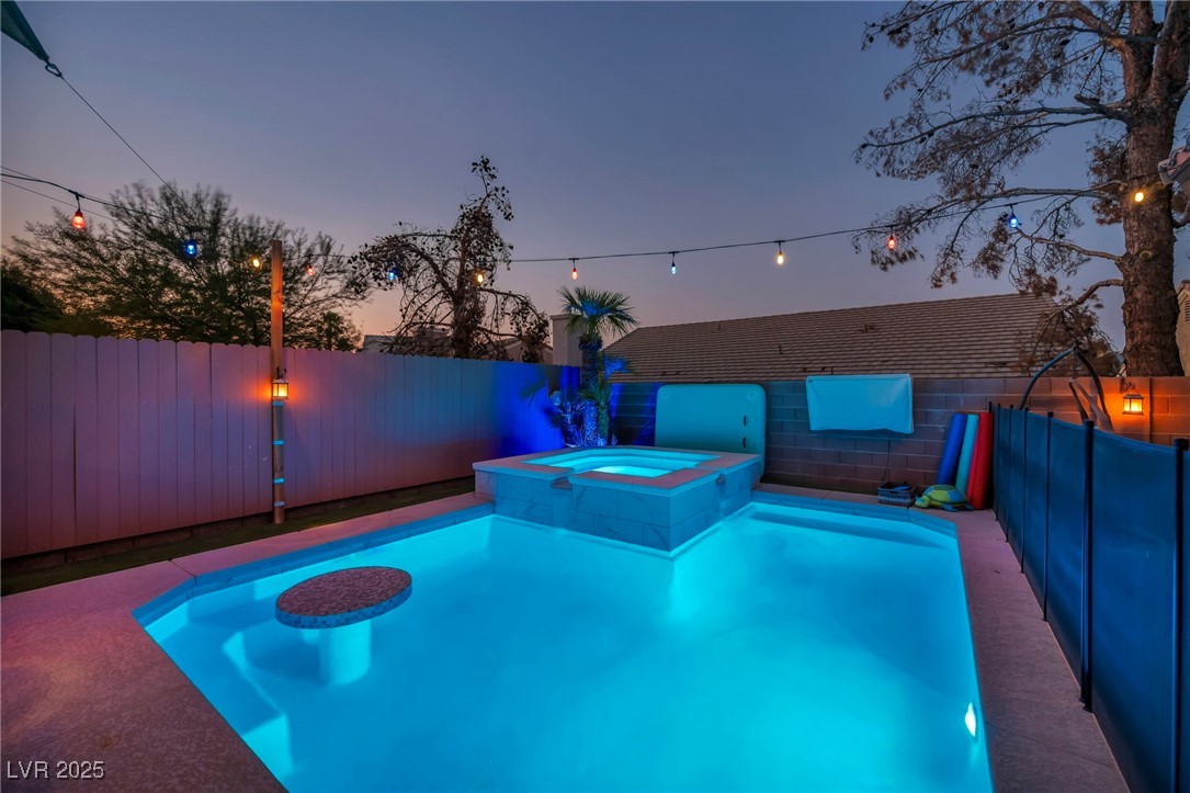 8252 Roselle Court