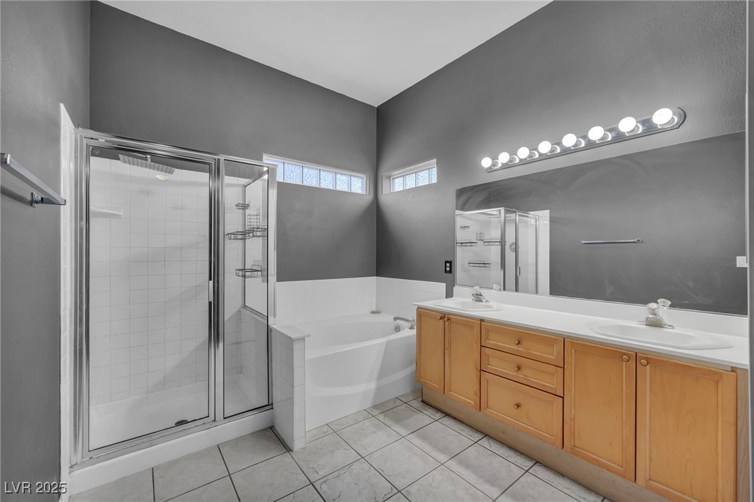 8252 Roselle Court