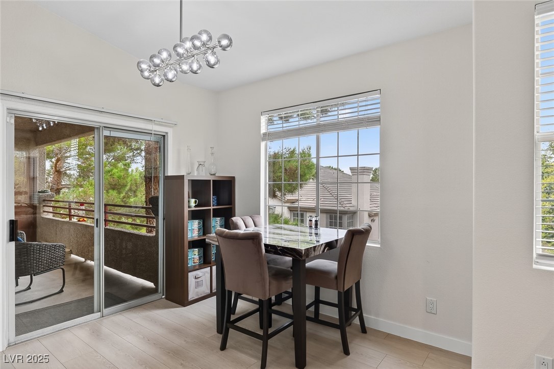 1704 Queen Victoria Street 203