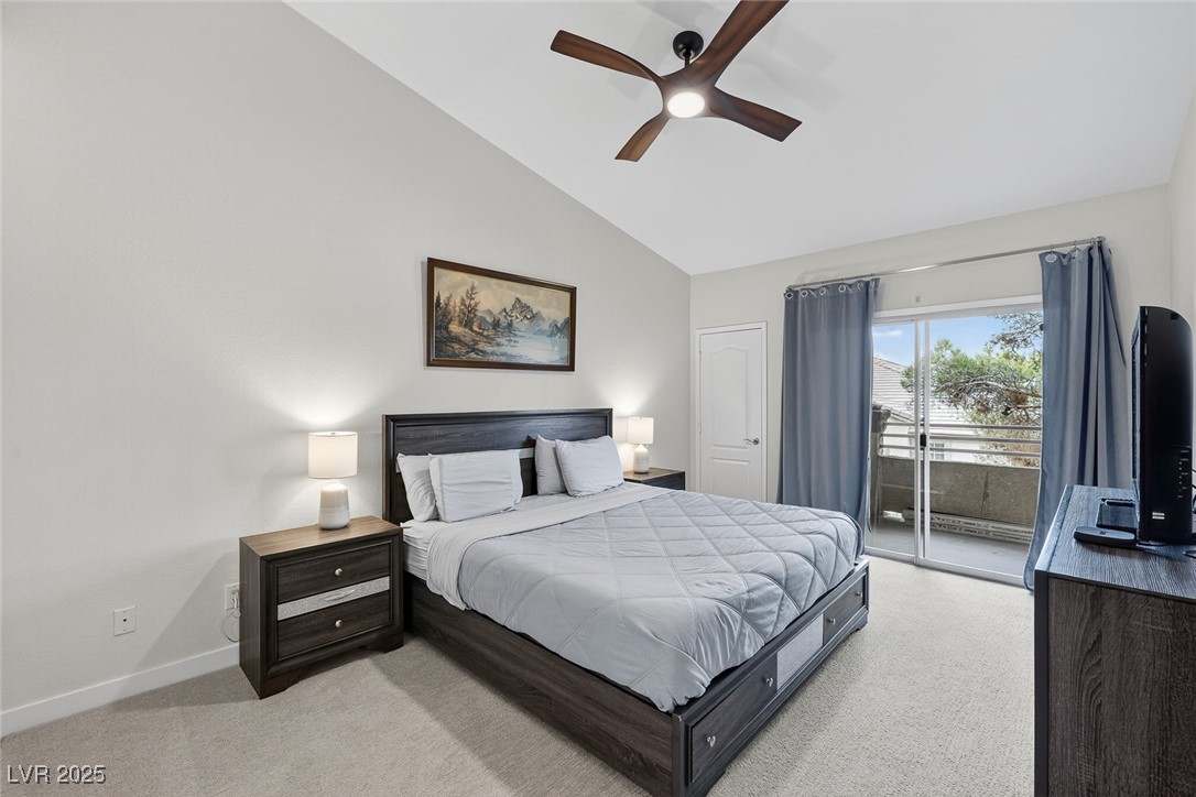 1704 Queen Victoria Street 203