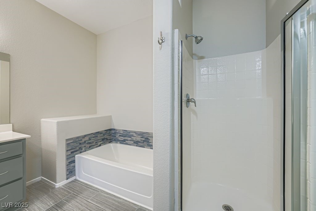 2291 West Horizon Ridge Parkway 10155
