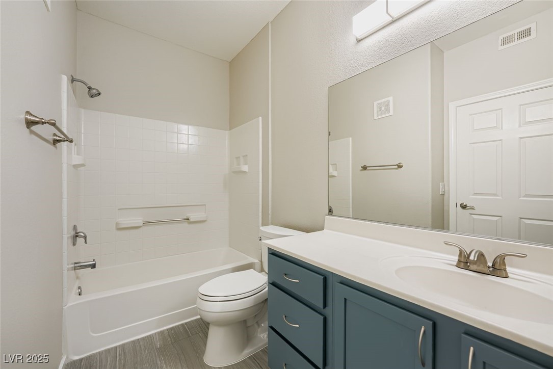 2291 West Horizon Ridge Parkway 10155