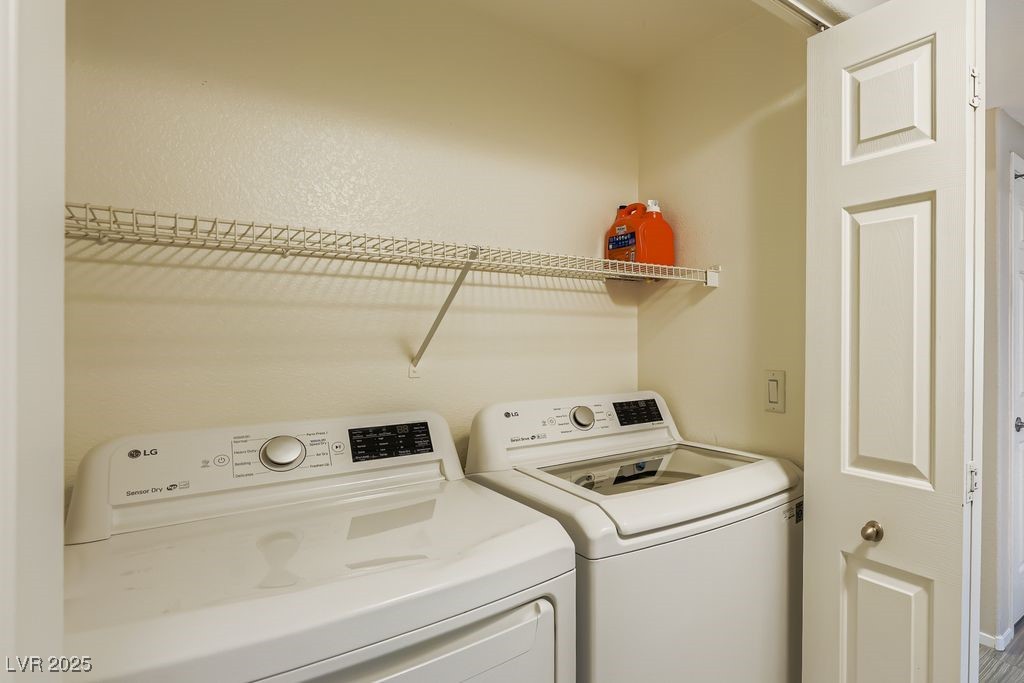 2291 West Horizon Ridge Parkway 10155