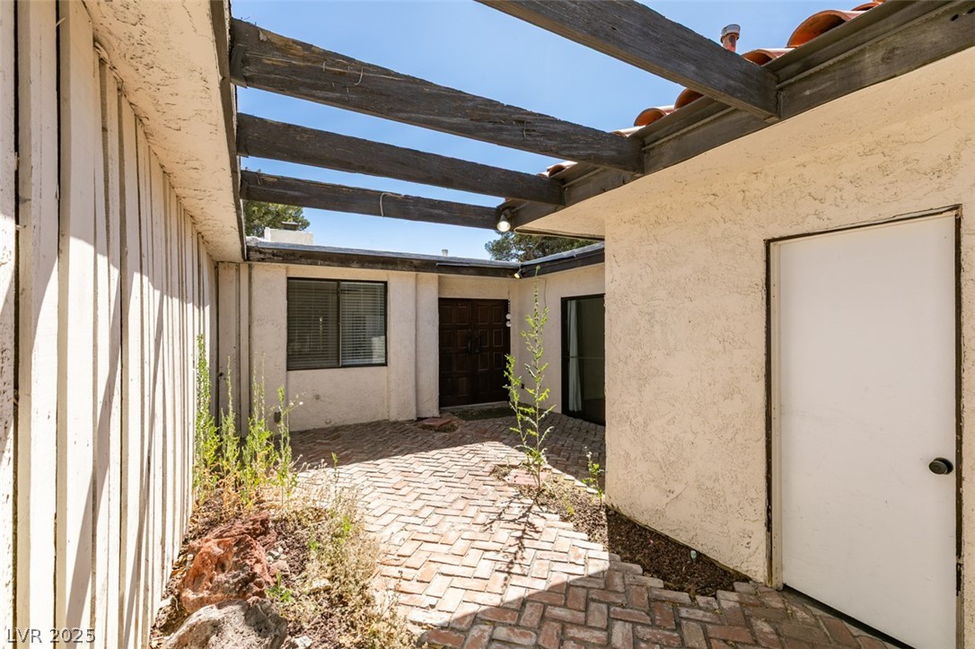 3452 Pino Circle