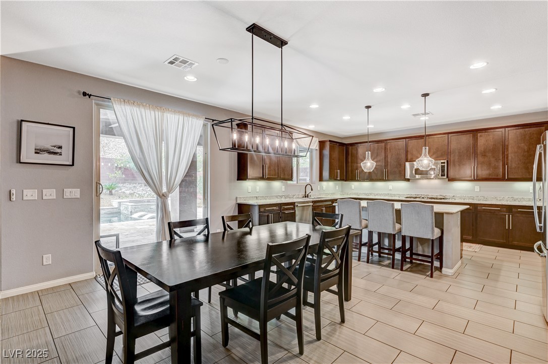 5671 Mesa Mountain Drive
